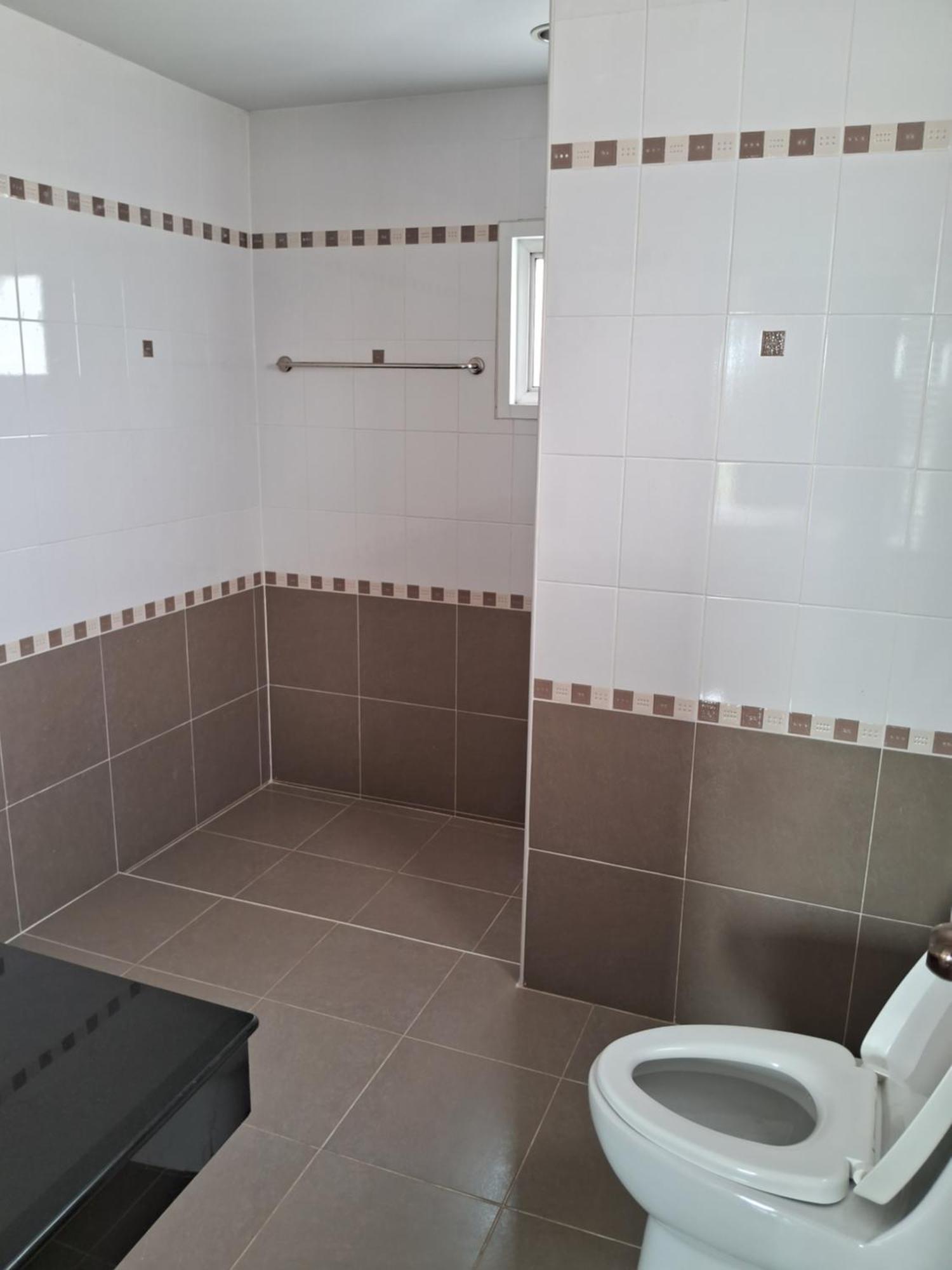 เคทู เกสเฮาส์  Hotel Chonburi Eksteriør billede