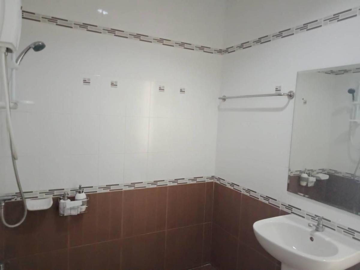 เคทู เกสเฮาส์  Hotel Chonburi Eksteriør billede