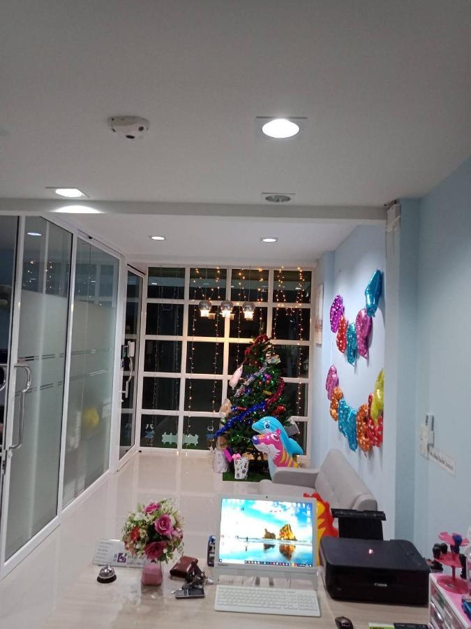 เคทู เกสเฮาส์  Hotel Chonburi Eksteriør billede