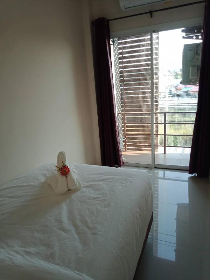 เคทู เกสเฮาส์  Hotel Chonburi Eksteriør billede